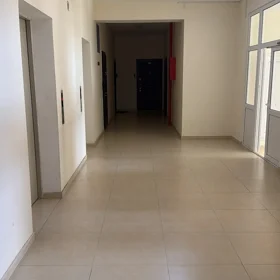 In Baku 90.0 m² apartment is for sale - Image 8
