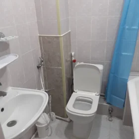 In Baku 60.0 m² apartment is for rent - Image 9