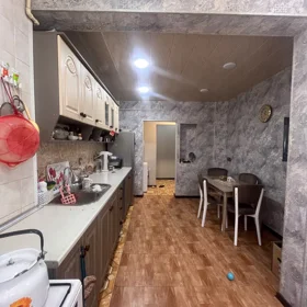 In Baku 70.0 m² apartment is for sale - Image 10