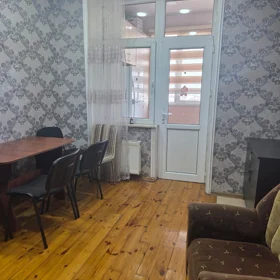 In Baku 92.0 m² apartment is for sale - Image 2