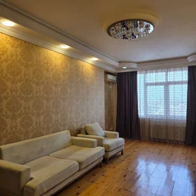 In Baku 92.0 m² apartment is for sale - Image 4