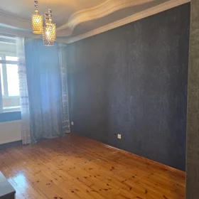 In Baku 92.0 m² apartment is for sale - Image 8