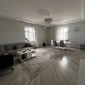 In Suraxanı rayonu 129.0 m² house with 4.0 rooms is for sale - Image 8