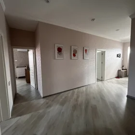 In Suraxanı rayonu 129.0 m² house with 4.0 rooms is for sale - Image 10