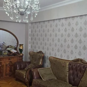 In Baku 65.0 m² apartment is for sale - Image 3