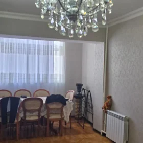 In Baku 65.0 m² apartment is for sale - Image 5