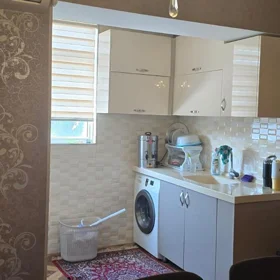 In Baku 65.0 m² apartment is for sale - Image 8