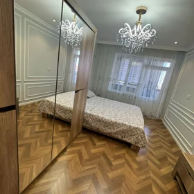 In Baku 80.0 m² apartment is for rent - Image 9
