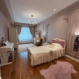 In Baku 211.0 m² apartment is for sale - Image 6