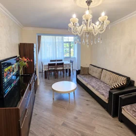 In Baku 70.0 m² apartment is for sale - Image 3
