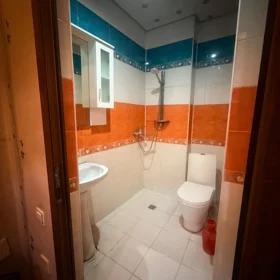 In Səbail rayonu 50.0 m² apartment is for rent - Image 10