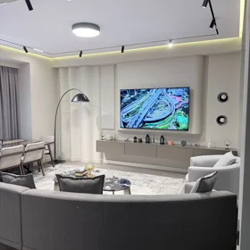 In Baku 131.0 m² apartment is for sale - Image 5