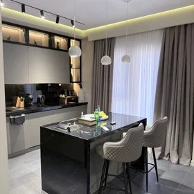 In Baku 131.0 m² apartment is for sale - Image 6