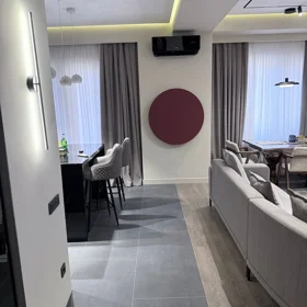 In Baku 131.0 m² apartment is for sale - Image 7