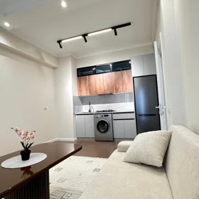 In Baku 60.0 m² apartment is for rent - Image 3