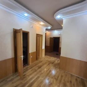 In Baku 120.0 m² apartment is for sale - Image 4
