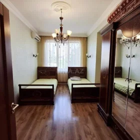 In Baku 120.0 m² apartment is for sale - Image 5
