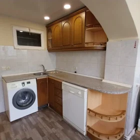 In Baku 80.0 m² apartment is for sale - Image 10