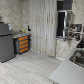 In nan 100.0 m² house with 3.0 rooms is for rent - Image 4