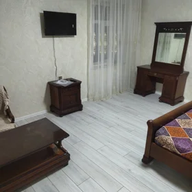 In nan 100.0 m² house with 3.0 rooms is for rent - Image 8