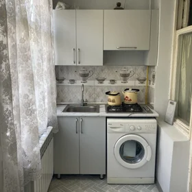 In Binəqədi rayonu 65.0 m² apartment is for sale - Image 7