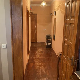 In Binəqədi rayonu 65.0 m² apartment is for sale - Image 10