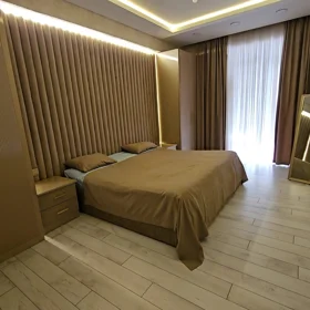 In Baku 140.0 m² apartment is for rent - Image 6