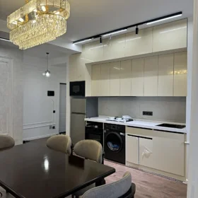 In Baku 80.0 m² apartment is for rent - Image 5