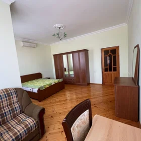 In nan 230.0 m² house with 8.0 rooms is for sale - Image 2