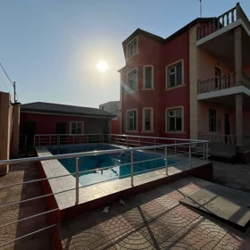 In nan 230.0 m² house with 8.0 rooms is for sale - Image 6