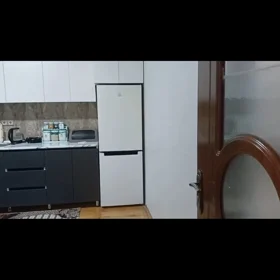 In Baku 150.0 m² apartment is for rent - Image 5