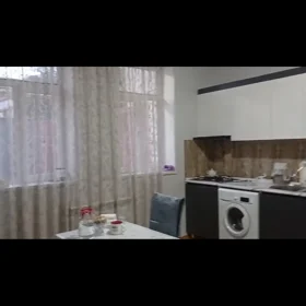 In Baku 150.0 m² apartment is for rent - Image 7