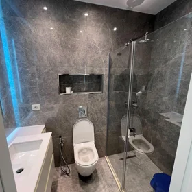 In Baku 90.0 m² apartment is for rent - Image 2