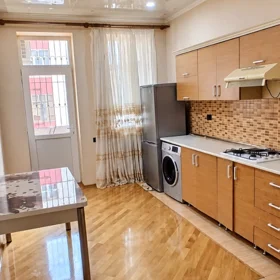 In Baku 85.0 m² apartment is for rent - Image 3