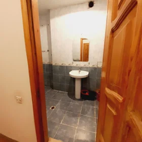 In Baku 80.0 m² apartment is for rent - Image 7