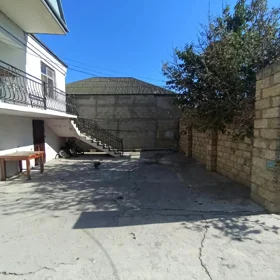 In Suraxanı rayonu 110.0 m² house with 4.0 rooms is for sale - Image 3