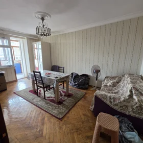 In Baku 40.0 m² apartment is for rent - Image 2