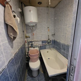 In Baku 40.0 m² apartment is for rent - Image 8