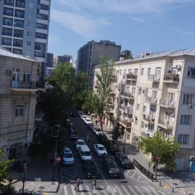In Baku 50.0 m² apartment is for rent - Image 8