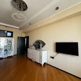 In Baku 110.0 m² apartment is for rent - Image 3
