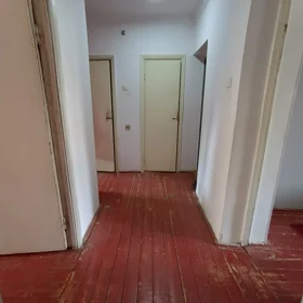 In Səbail rayonu 60.0 m² apartment is for sale - Image 9