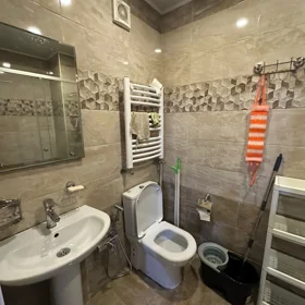 In Khirdalan 65.0 m² apartment is for sale - Image 6