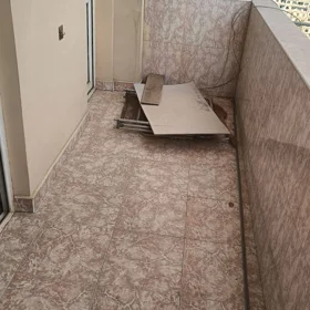 In Baku 150.0 m² apartment is for sale - Image 2