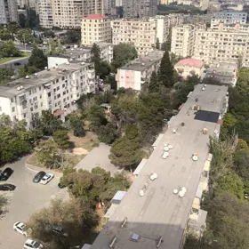 In Baku 150.0 m² apartment is for sale - Image 3