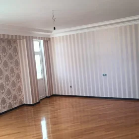 In Baku 150.0 m² apartment is for sale - Image 5
