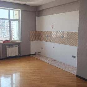 In Baku 150.0 m² apartment is for sale - Image 9