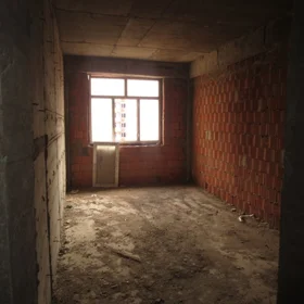 In Baku 76.0 m² apartment is for sale - Image 3