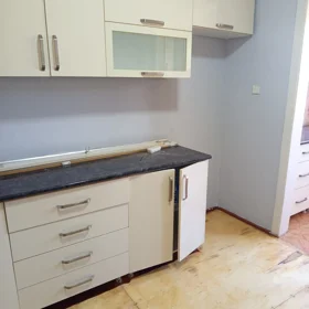 In Baku 90.0 m² apartment is for sale - Image 4