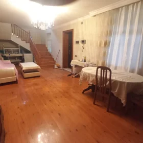 In nan 450.0 m² house with 7.0 rooms is for sale - Image 9