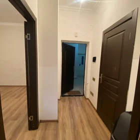 In Baku 60.0 m² apartment is for rent - Image 3